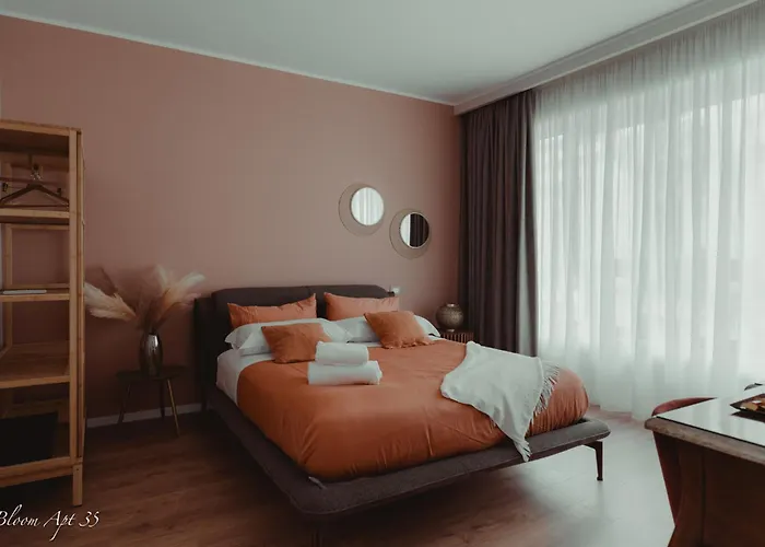 Bloom Apartment 35